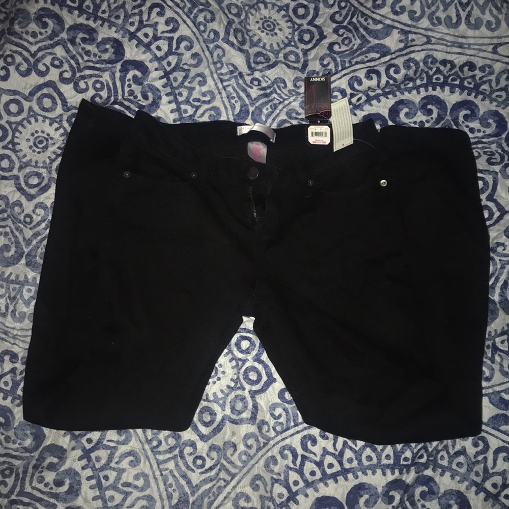 Black Skinny Jeans